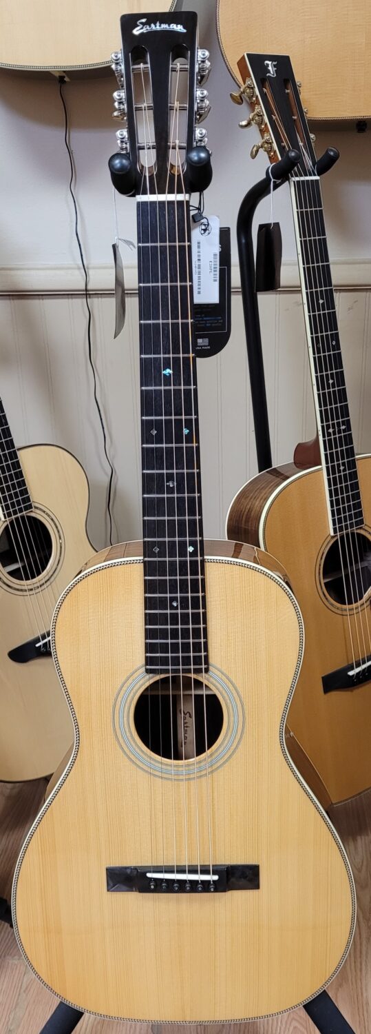 eastman e20oo