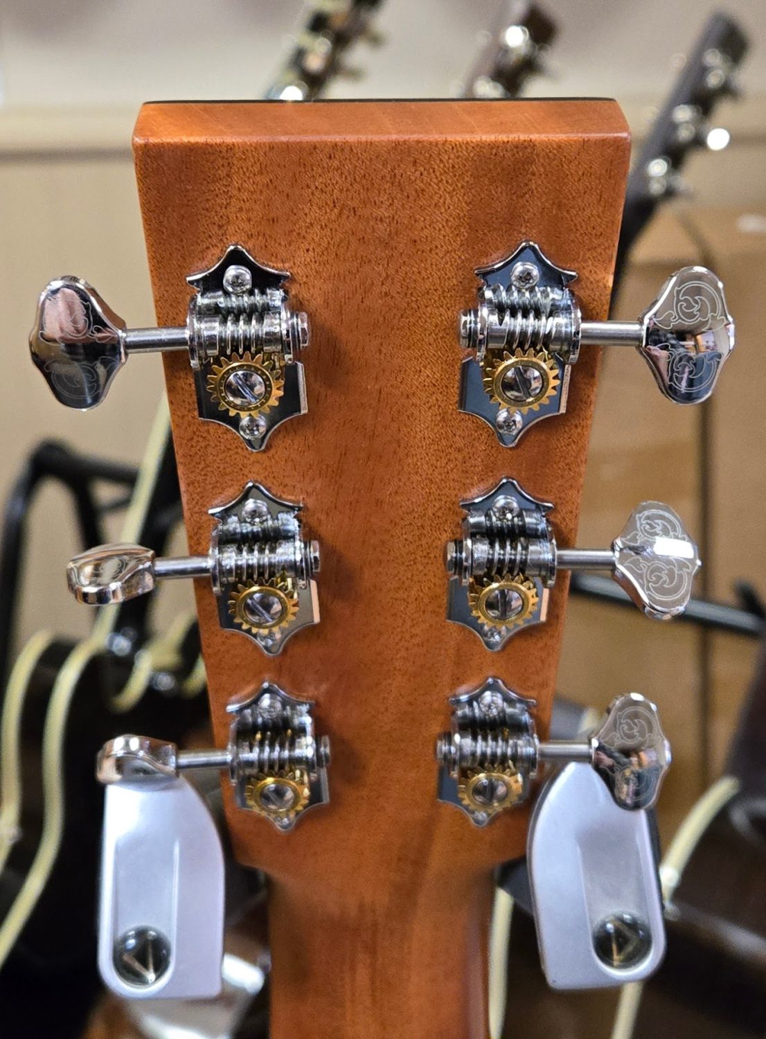 Used Larrivee D-40R Left Handed 12 fret - Image 6