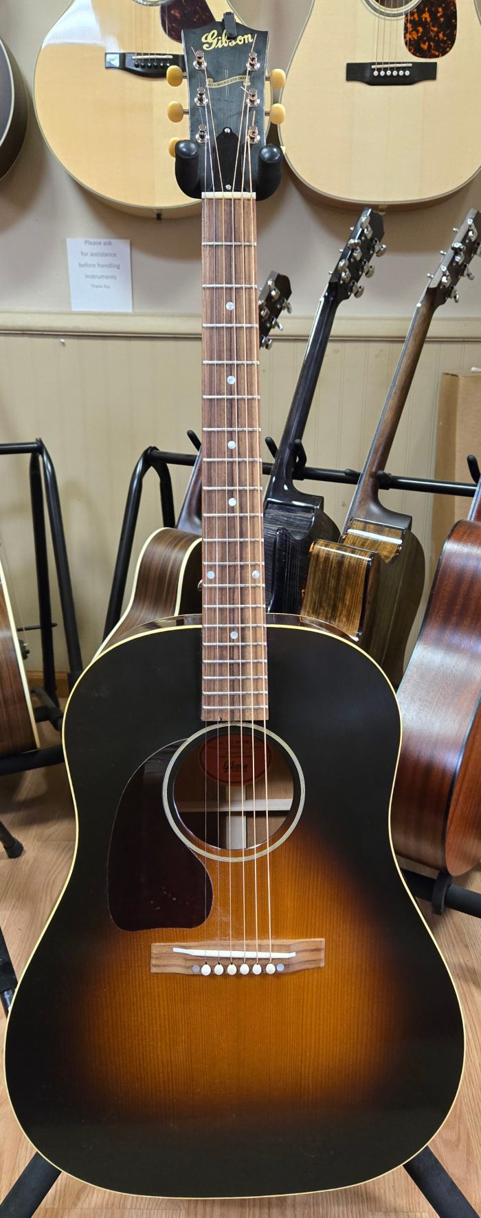 Gibson バンジョー JDクロウサイン入(Nao9様売約) 2025 Gibson Custom Shop '42 Banner J-45 Left Handed w/K&K