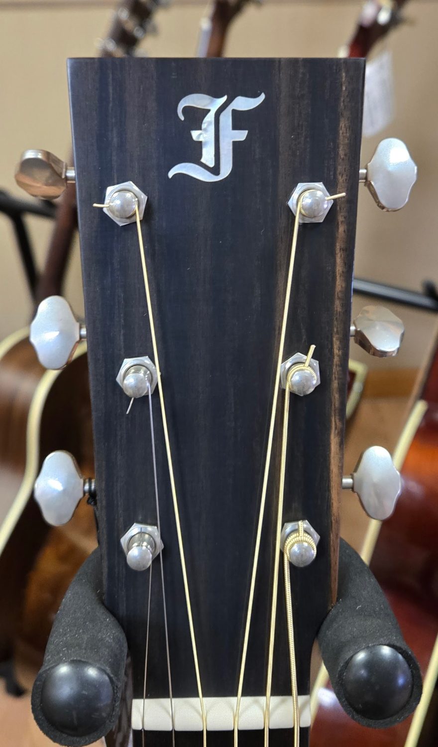 Furch Vintage 1 OM SM Left Handed - Image 5